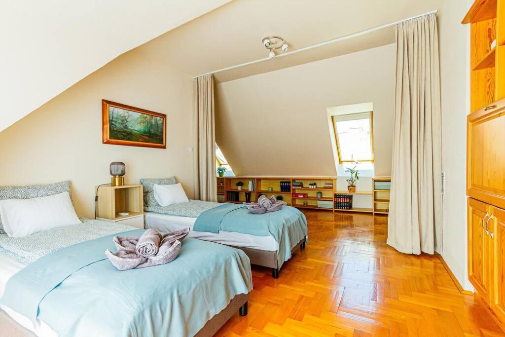 Roomy Apartment 80Sqm At City Center Free Parking Space, Ac & Balcony Будапеща Екстериор снимка