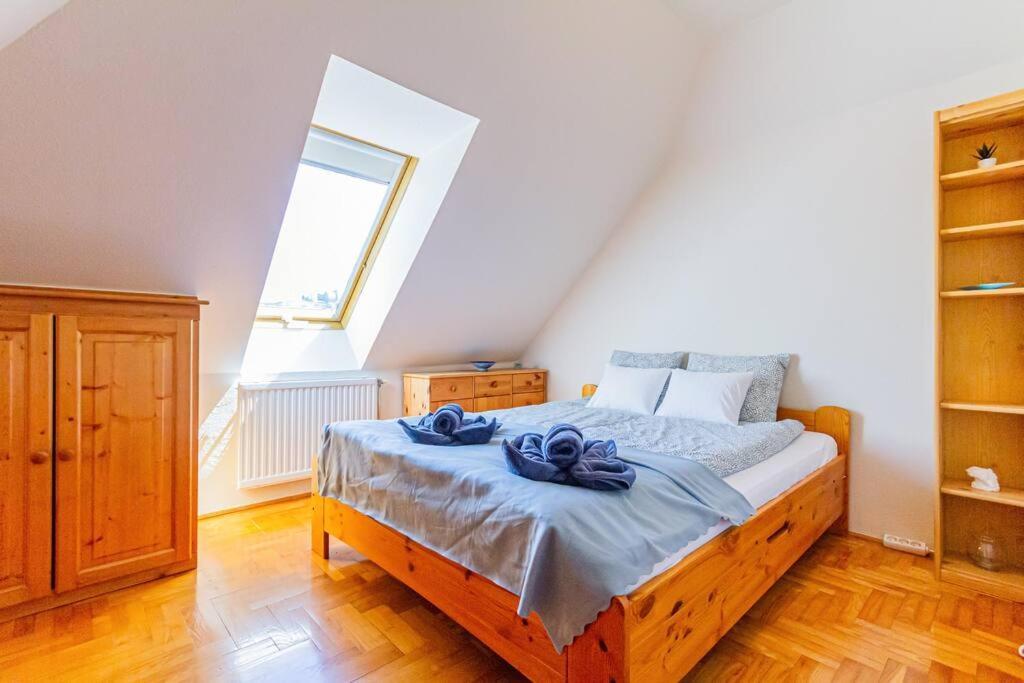 Roomy Apartment 80Sqm At City Center Free Parking Space, Ac & Balcony Будапеща Екстериор снимка